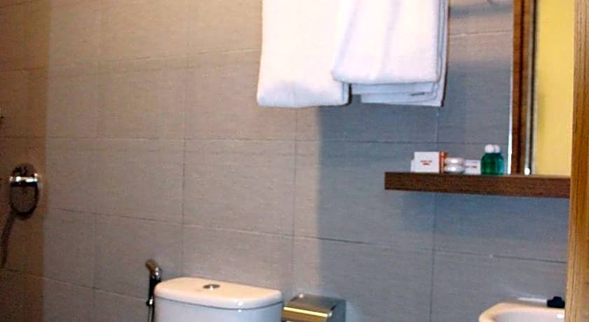 Front One Budget Malioboro