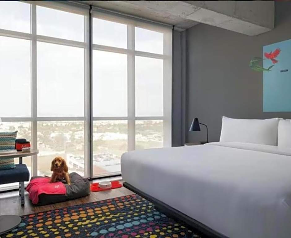 Aloft Guadalajara Sur