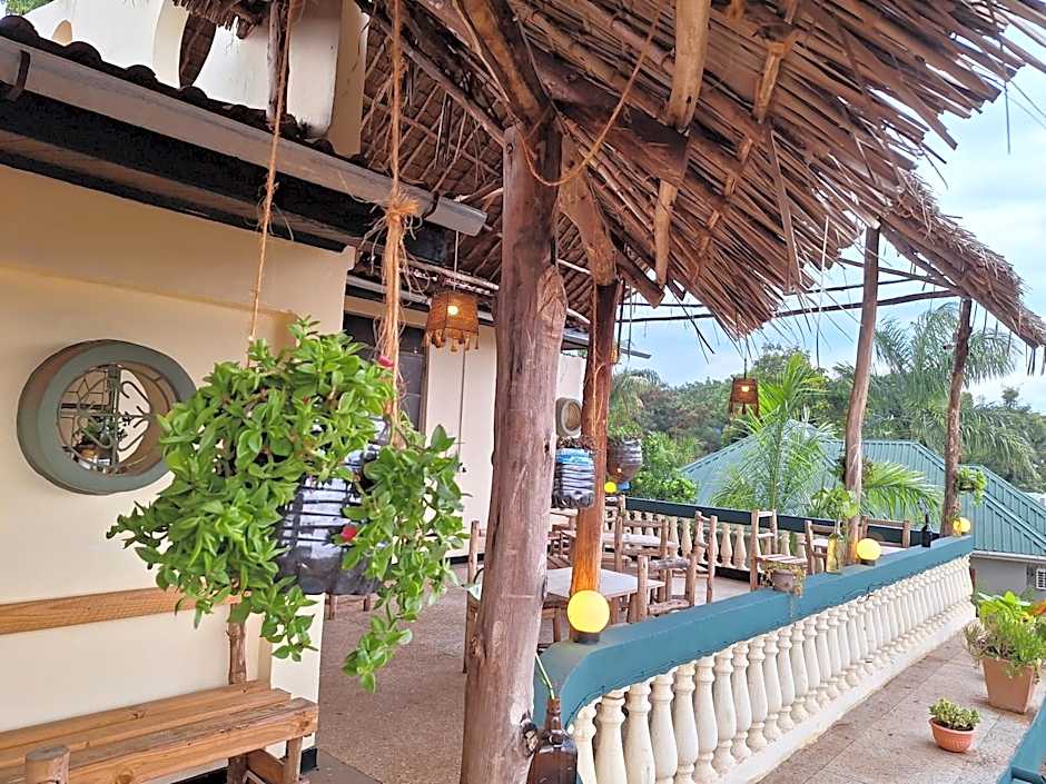 Hill View Garden Hotel