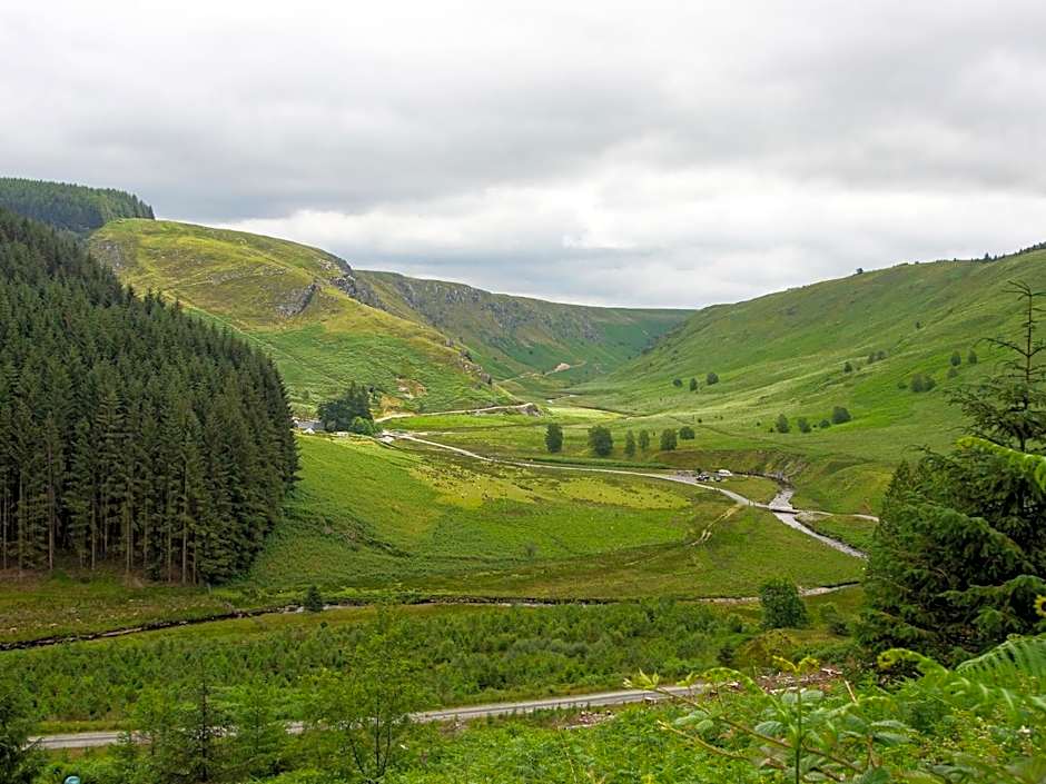 Riverbank Bed and Breakfast