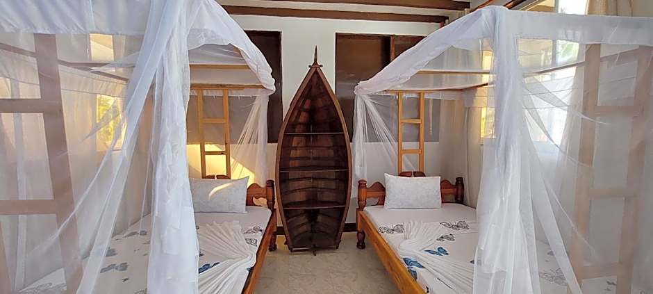 Aquarium Beach House