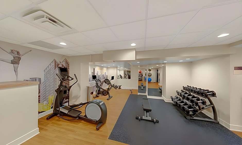 The Chicago Hotel Collection Ambassador Gold Coast