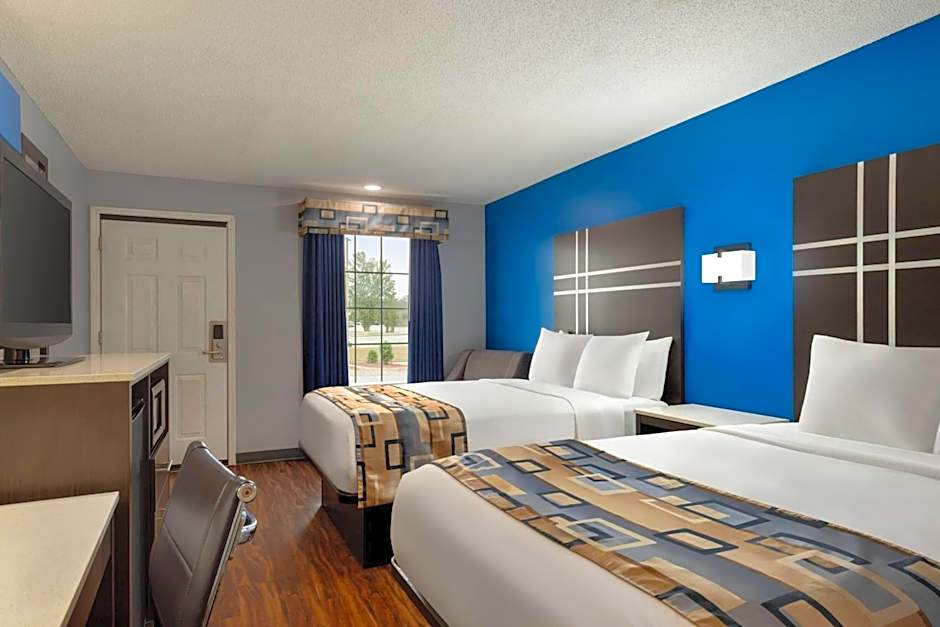 Baymont by Wyndham Albany at Albany Mall