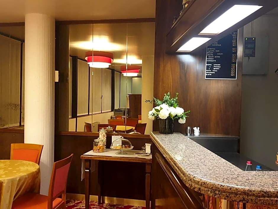Hotel Ferrari