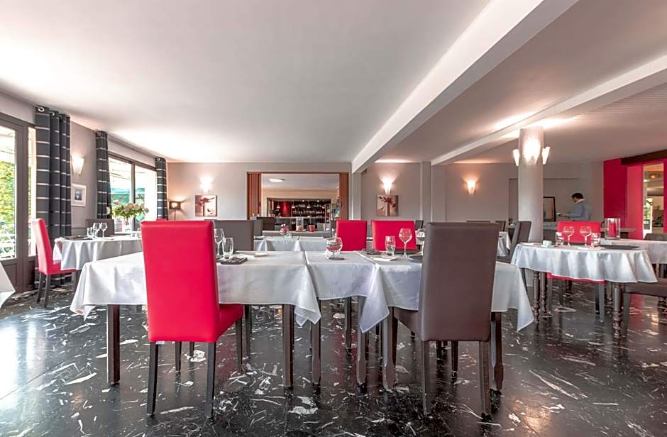 Auberge Du Camp Romain