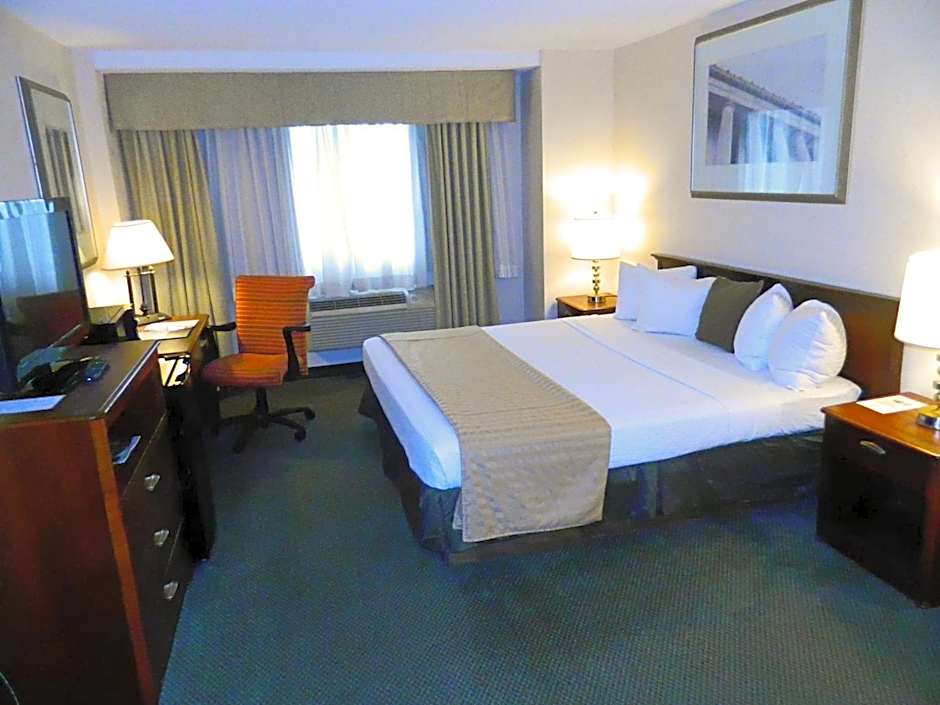 Capital Plaza Hotel