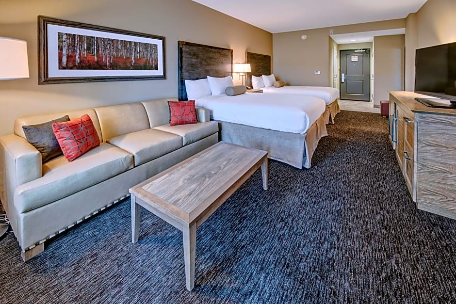 Black Fox Lodge Pigeon Forge, Tapestry Collection by Hilton