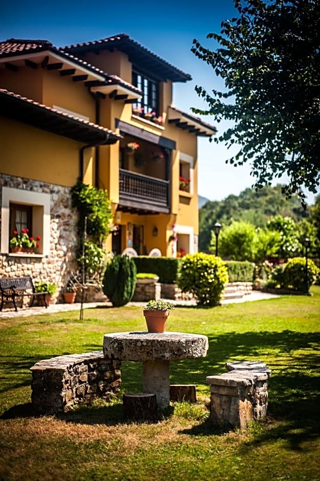 Casa De Aldea Riosol