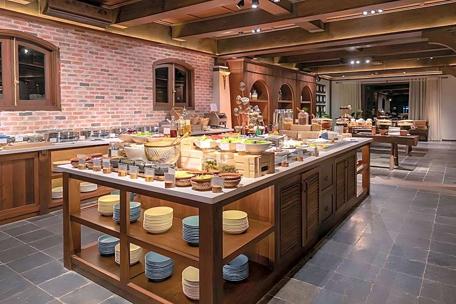 Melia Bavi Mountain Retreat