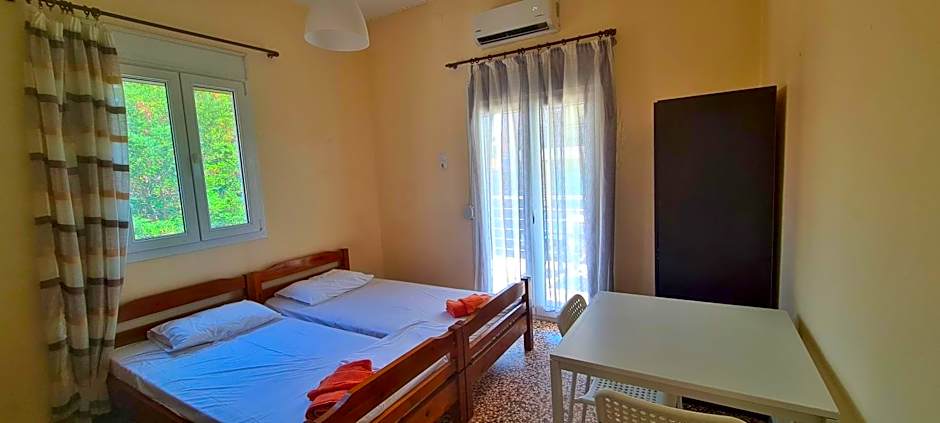 Veranda Rooms to Let