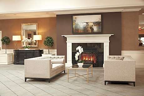 Ethan Allen Hotel
