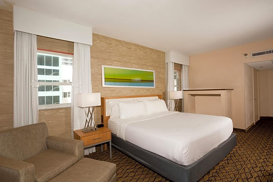 Holiday Inn Miami Beach-Oceanfront