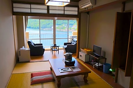 Japanese Style Room with Private Bathroom - Non-Smoking