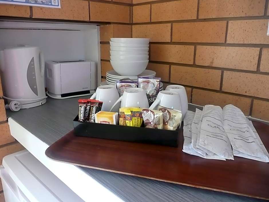 Rosebourne Gardens Motel