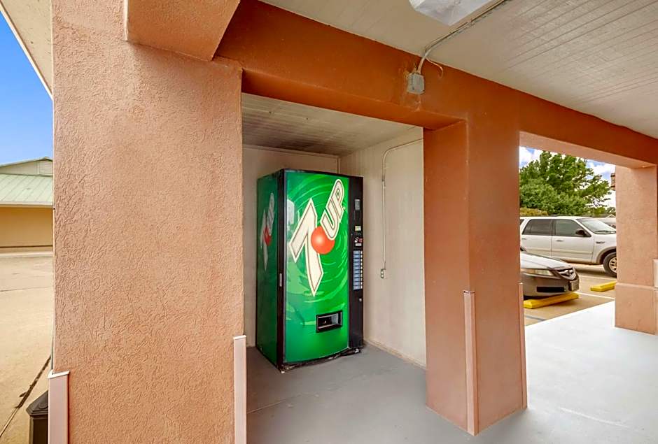 SureStay Hotel by Best Western Rockdale