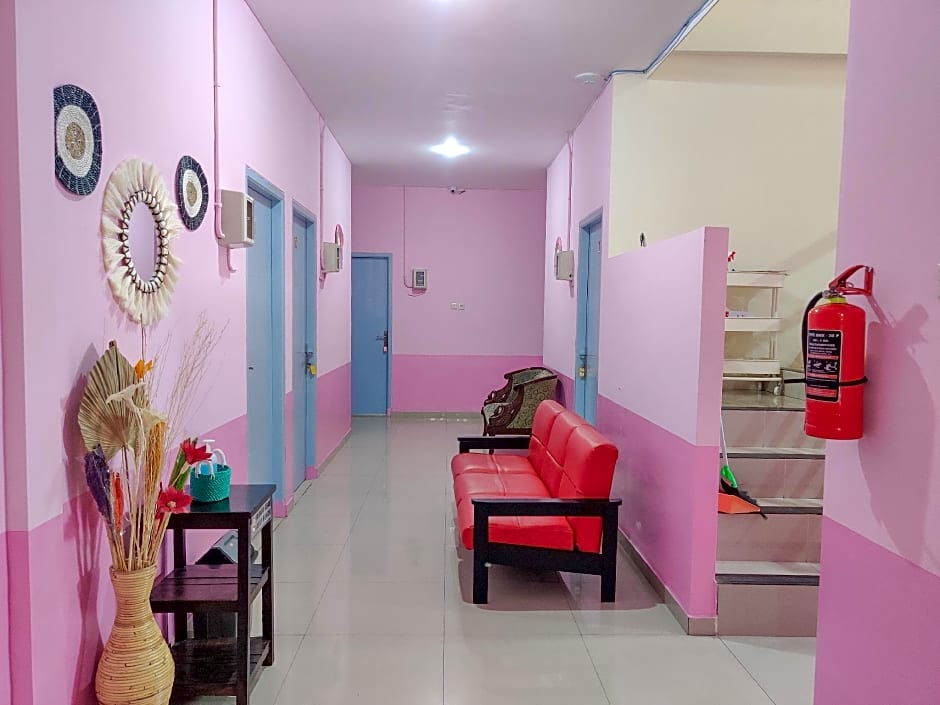 Ayuning Guest House Syariah Semarang Mitra RedDoorz