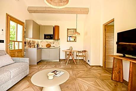 Junior Suite with Garden View