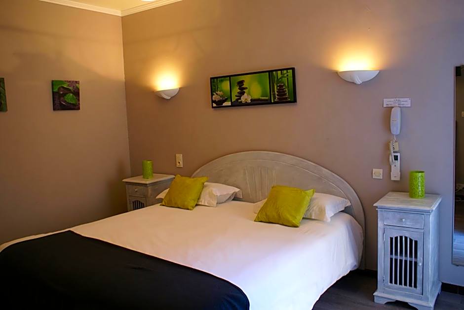 Le Petit Manoir Logis
