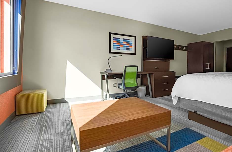 Holiday Inn Express & Suites Sanford- Lake Mary By IHG