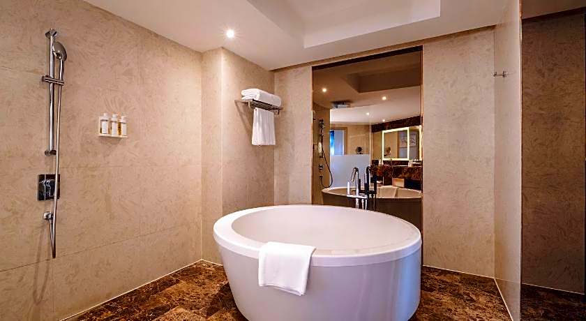 Holiday Inn Kunming City Centre By IHG