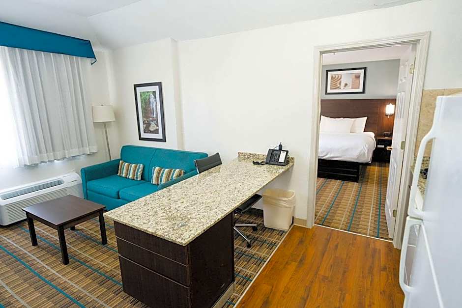 MainStay Suites Knoxville Airport