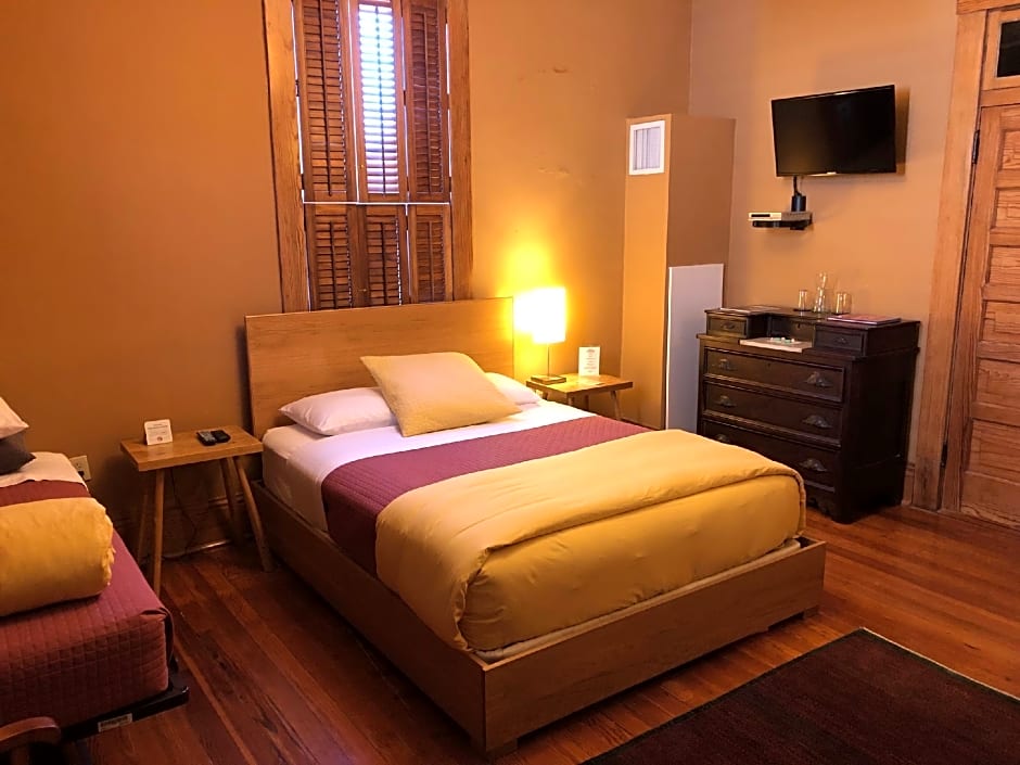Hotel Frederick