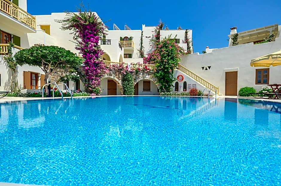 Proteas Hotel & Suites