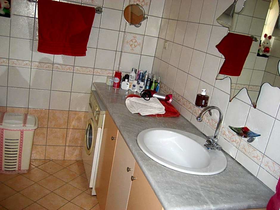 Mythos- Platanias- Hotel -Apts