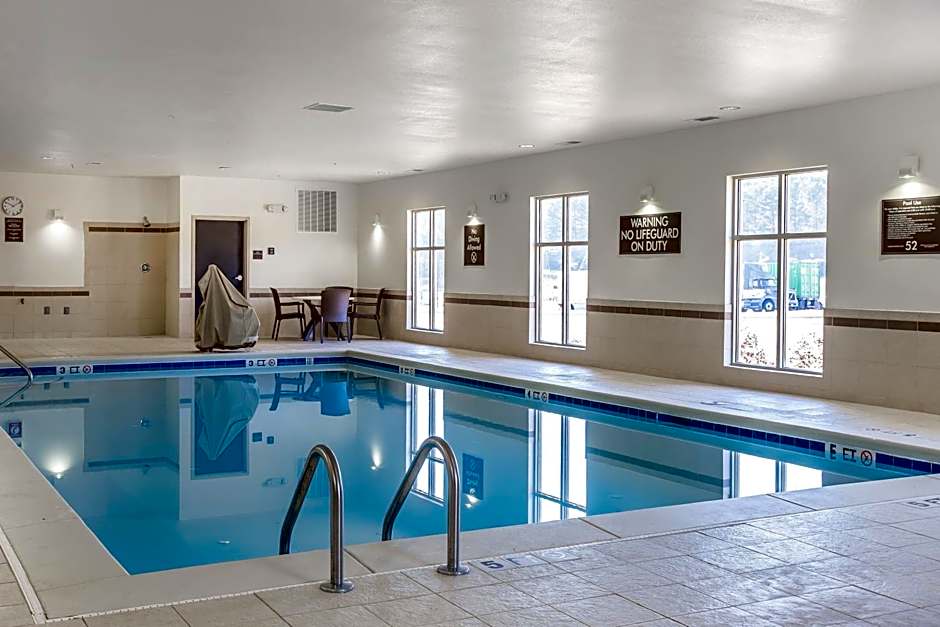 Sleep Inn Cartersville Emerson Lake Point