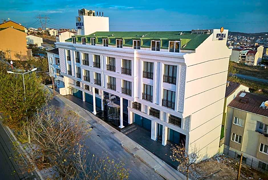 Operla Airport Hotels, Trademark Collection by Wyndham