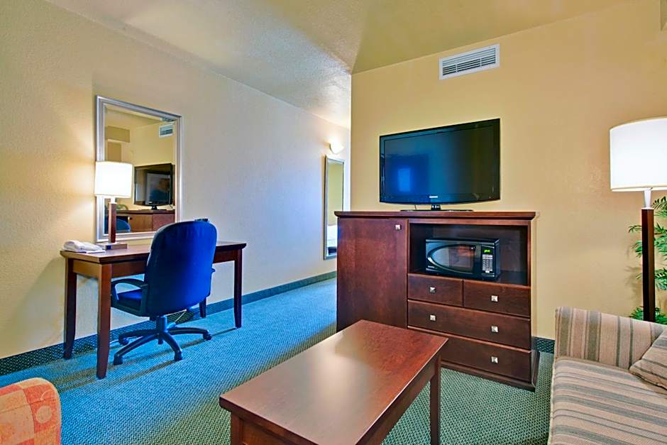 Holiday Inn Express Dryden By IHG