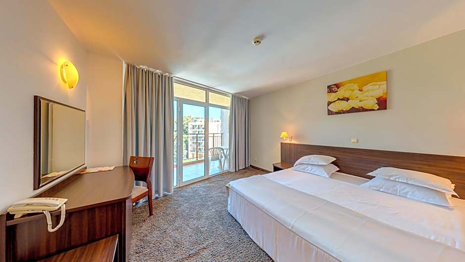 Madara Park Hotel - All Inclusive