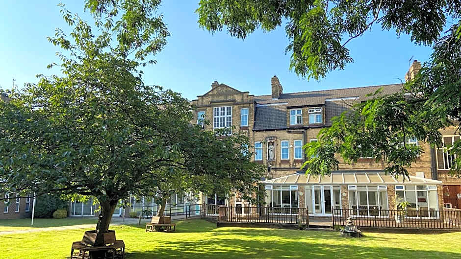 Endsleigh Park Hotel