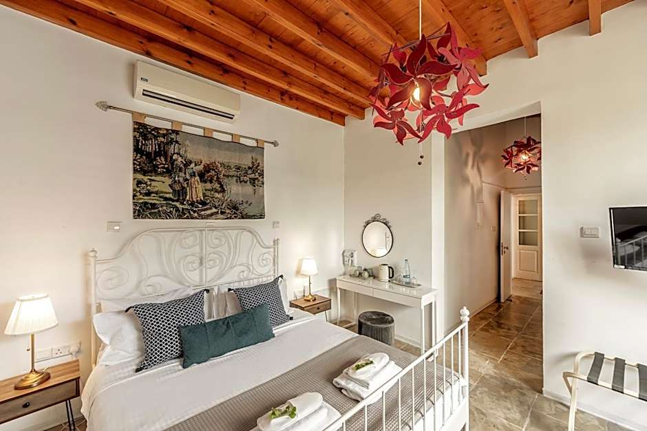 Edem Traditional House