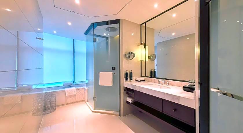 DoubleTree by Hilton Ningbo Beilun China