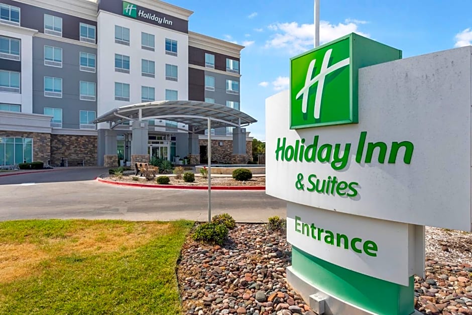 Holiday Inn Hotel & Suites Waco Northwest