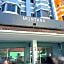 Montana Hotel & Hostel Phuket