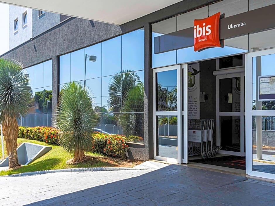 ibis Uberaba