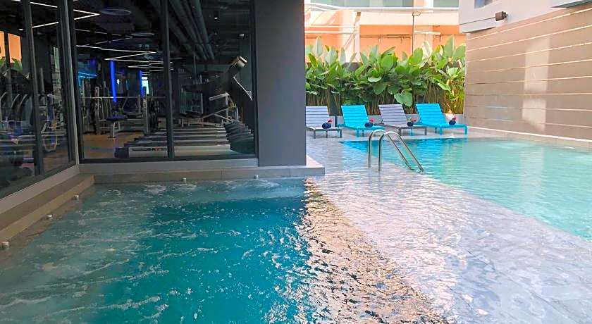 The Quarter Silom by UHG