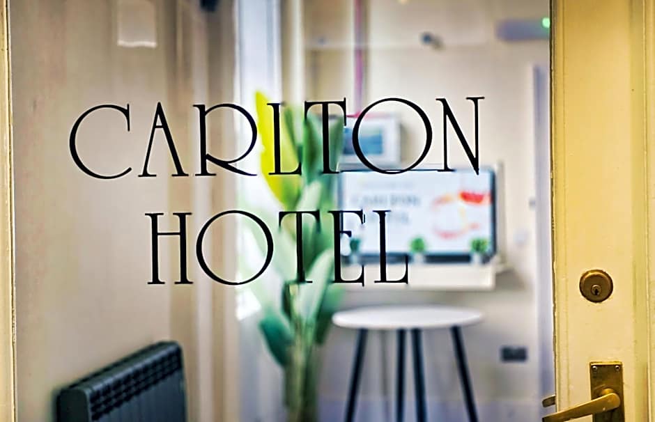 Carlton Hotel