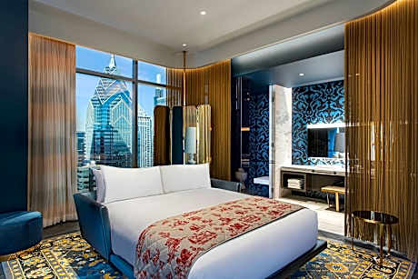 Penthouse Suite, 2 Bedroom Larger Suite, 2 King, Skyline view, Top floor, Balcony