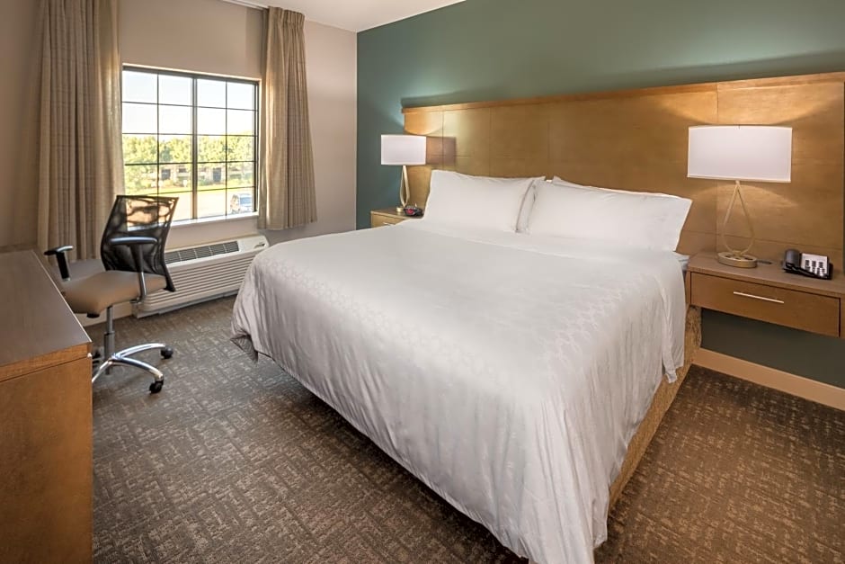 STAYBRIDGE SUITES LAKE JACKSON