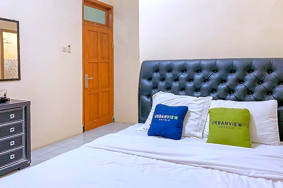 Urbanview Hotel Hikmah Syariah Majalengka