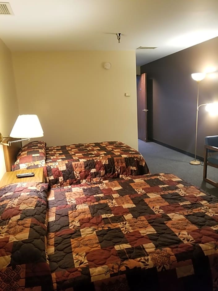 Lafayette Inn