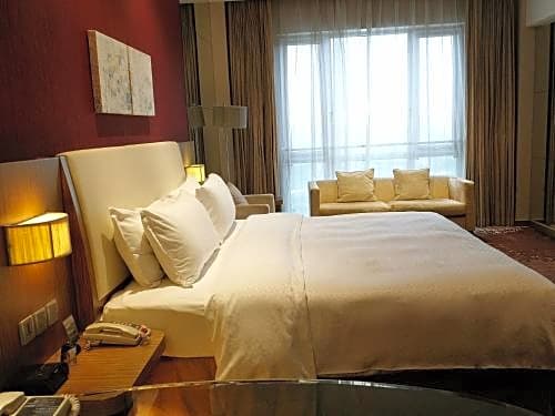 Four Points by Sheraton Tai'an