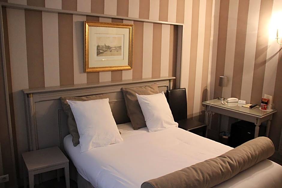 Hotel Saint Cyr Etoile