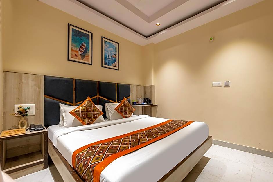 Hotel Golden Wings
