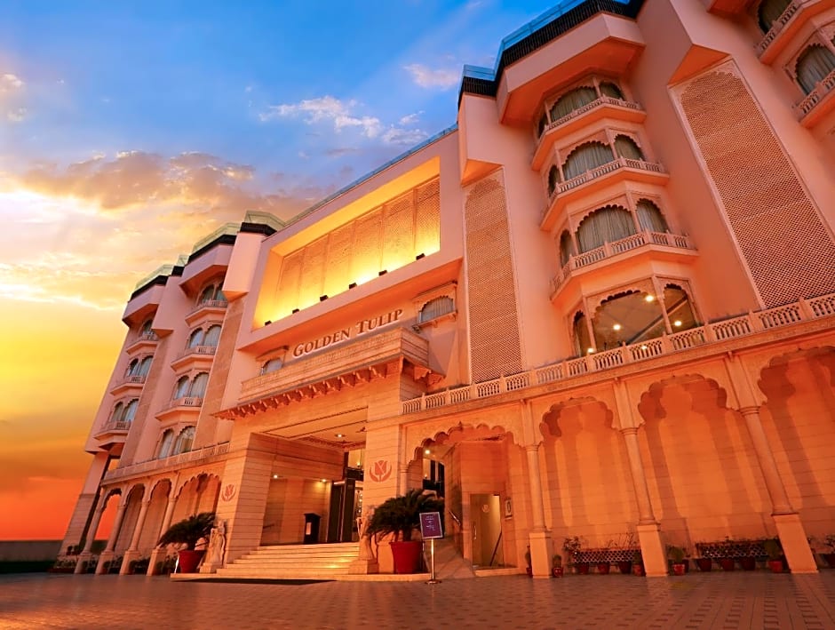 Golden Tulip Jaipur