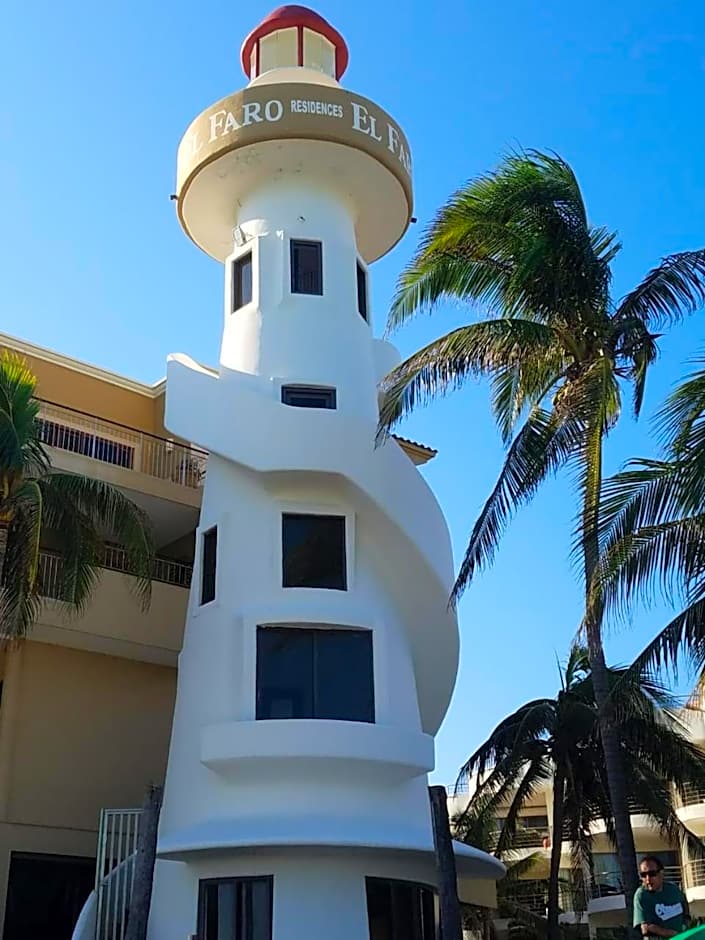 Ocean Front El Faro Reef 304