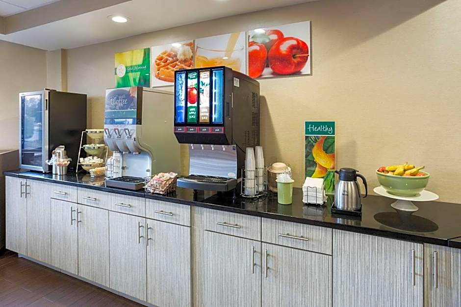 Quality Inn Albany Colonie